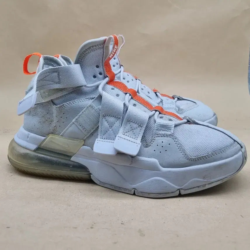 [BUNJANG] Nike Air Edge 265 Sneakers / 나이키 에어 엣지 265