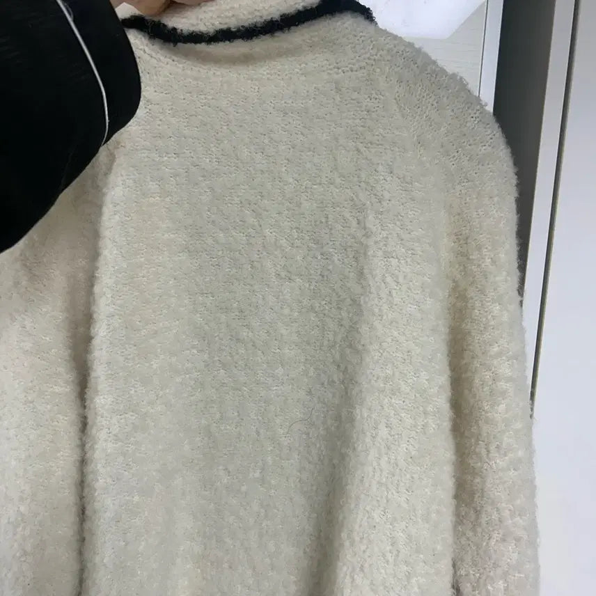 [BUNJANG] Manique Ivory Color Block Collar Cardigan / [옷정리] 매니크 아이보리 배색 카라 가디건