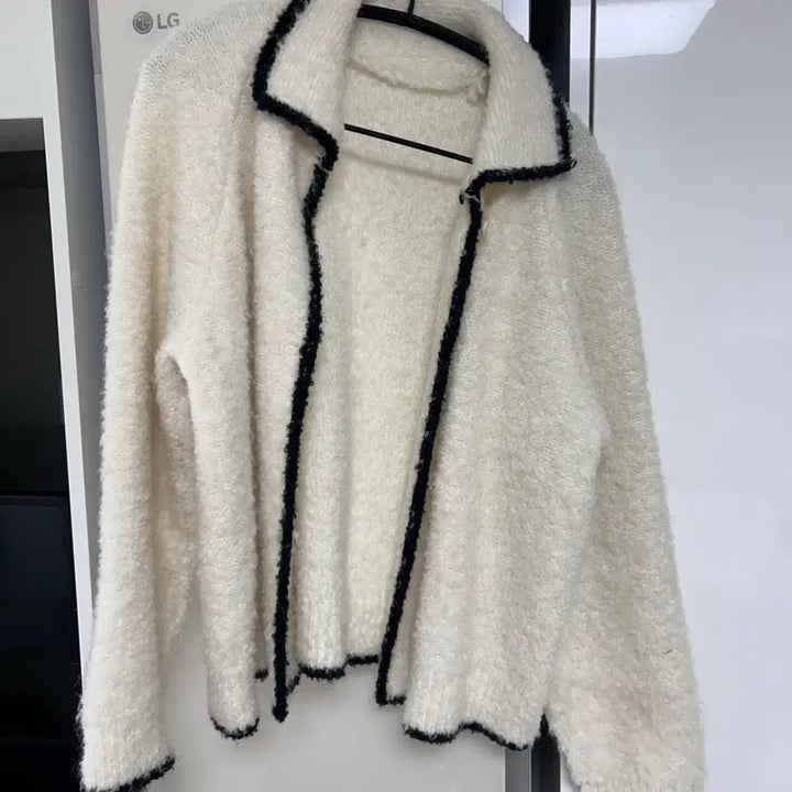 [BUNJANG] Manique Ivory Color Block Collar Cardigan / [옷정리] 매니크 아이보리 배색 카라 가디건