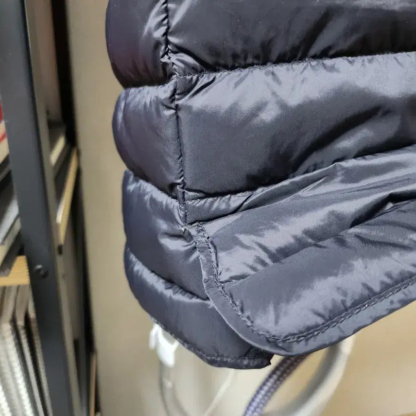 [BUNJANG] Musinsa Standard Lightweight Padded Vest Black / 무신사 스탠다드 경량 패딩 조끼 블랙 100 L