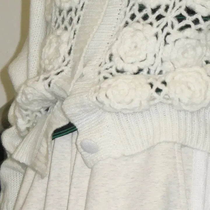 [BUNJANG] Ronron Flower White Cardigan / 론론 플라워 화이트 가디건