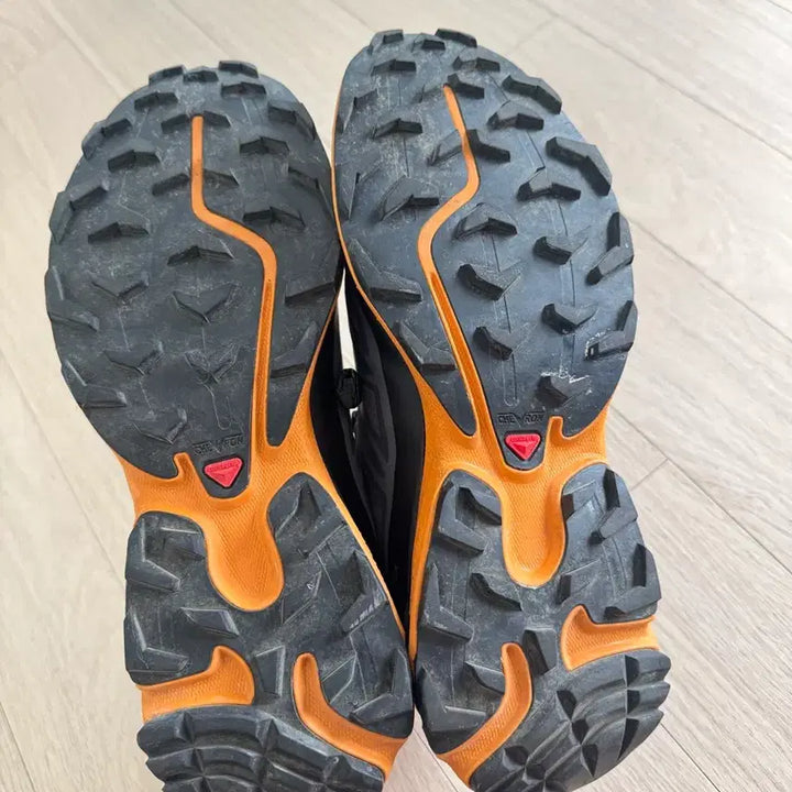 [BUNJANG] Salomon XT-6 Gore-Tex Utility Black Ebony / 살로몬 XT-6 고어텍스 유틸리티 블랙 에보니