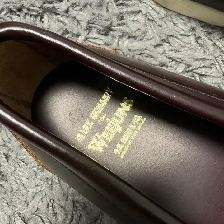 [SOLD OUT] 마크맥나리 테슬 로퍼 290 새제품