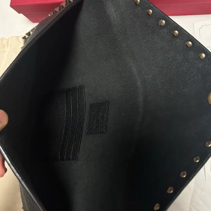 [BUNJANG] Valentino Rockstud Clutch Bag / 발렌티노 락스터드 클러치백