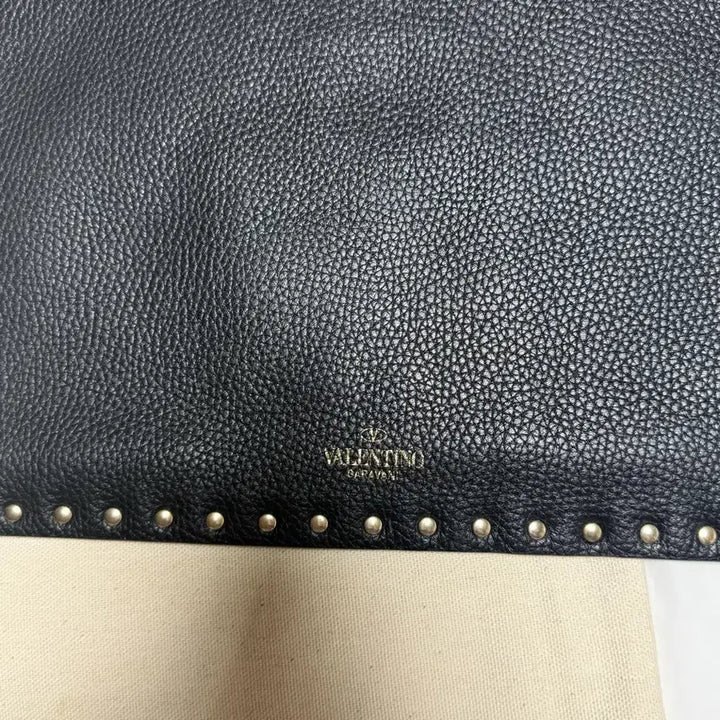[BUNJANG] Valentino Rockstud Clutch Bag / 발렌티노 락스터드 클러치백