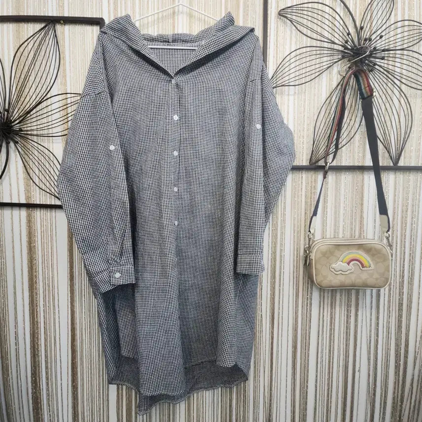 [BUNJANG] CT Checkered Hooded Long Shirt / CT 체크 후드 롱 셔츠/소매롤업가능 free