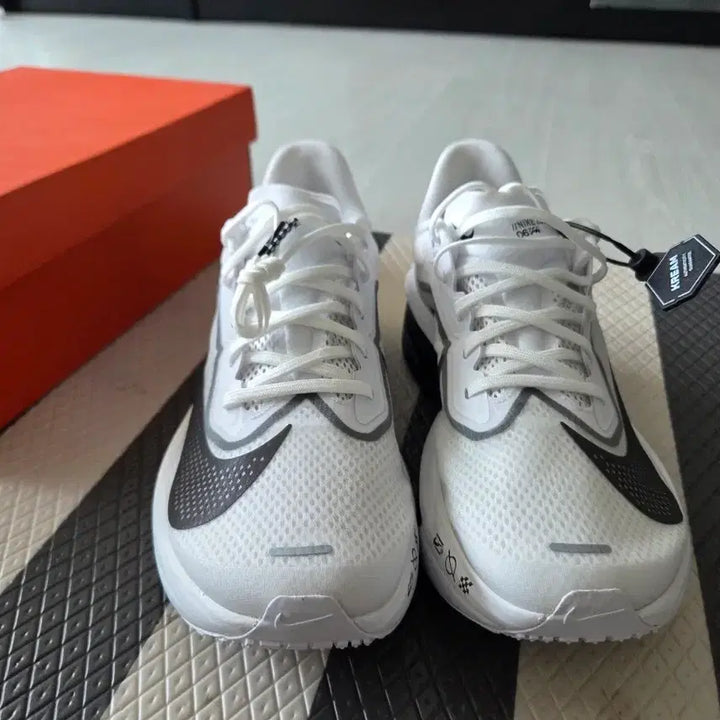 [BUNJANG] Nike Zoom Fly 6 White Smoke Grey Running Shoes / 나이키 줌 플라이 6 화이트스모크그레이 265mm