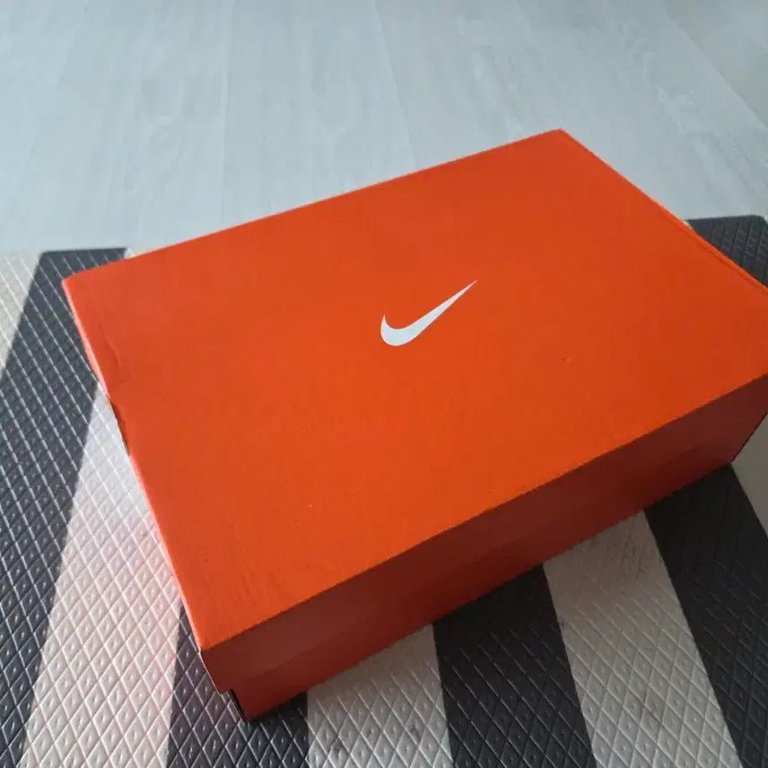 [BUNJANG] Nike Zoom Fly 6 White Smoke Grey Running Shoes / 나이키 줌 플라이 6 화이트스모크그레이 265mm
