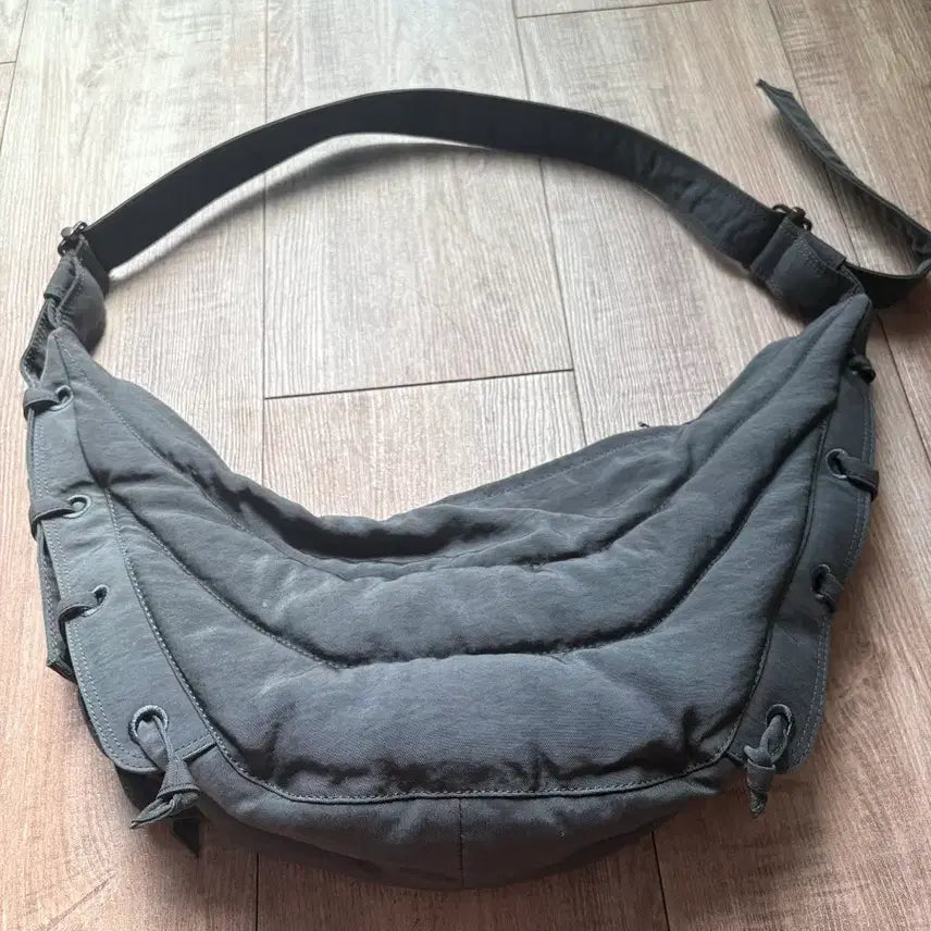 [BUNJANG] Lemaire Game Bag Small Asphalt / 르메르 게임백 스몰 아스팔트 컬러
