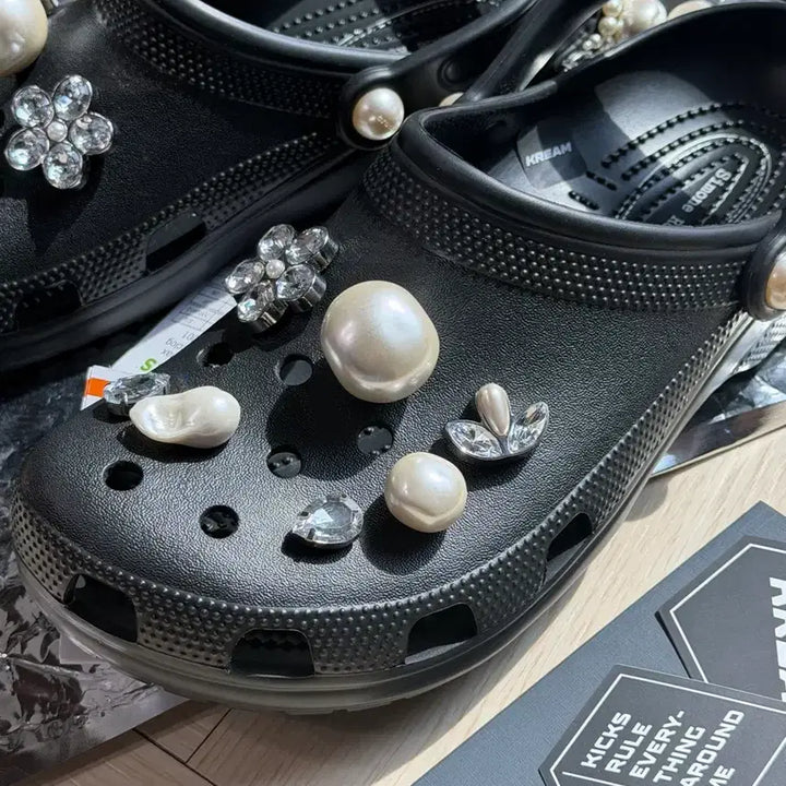 [BUNJANG] Crocs x Simone Rocha Classic Clog Black / 크록스 x 시몬 로샤 클래식 클로그 블랙