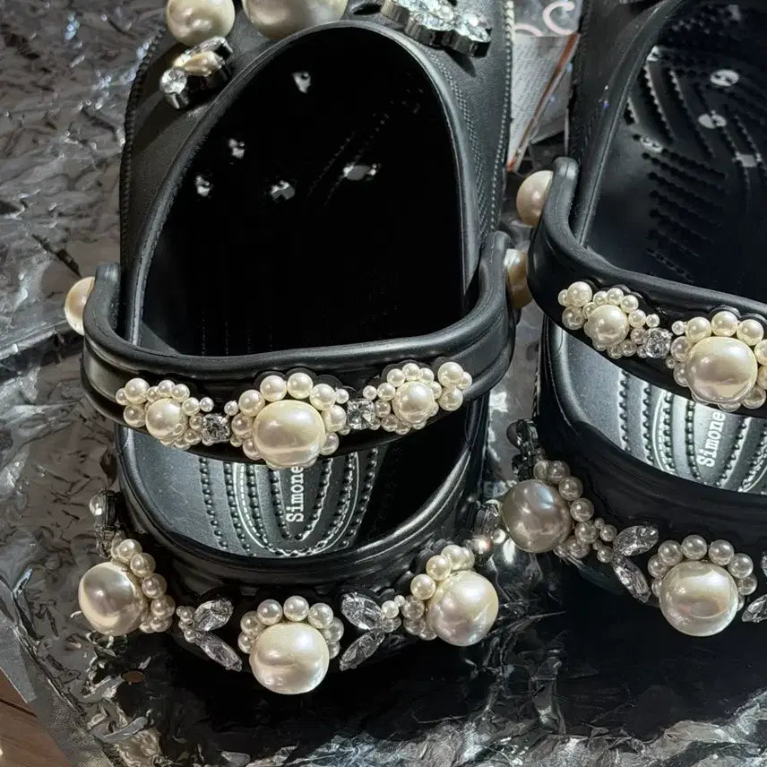 [BUNJANG] Crocs x Simone Rocha Classic Clog Black / 크록스 x 시몬 로샤 클래식 클로그 블랙