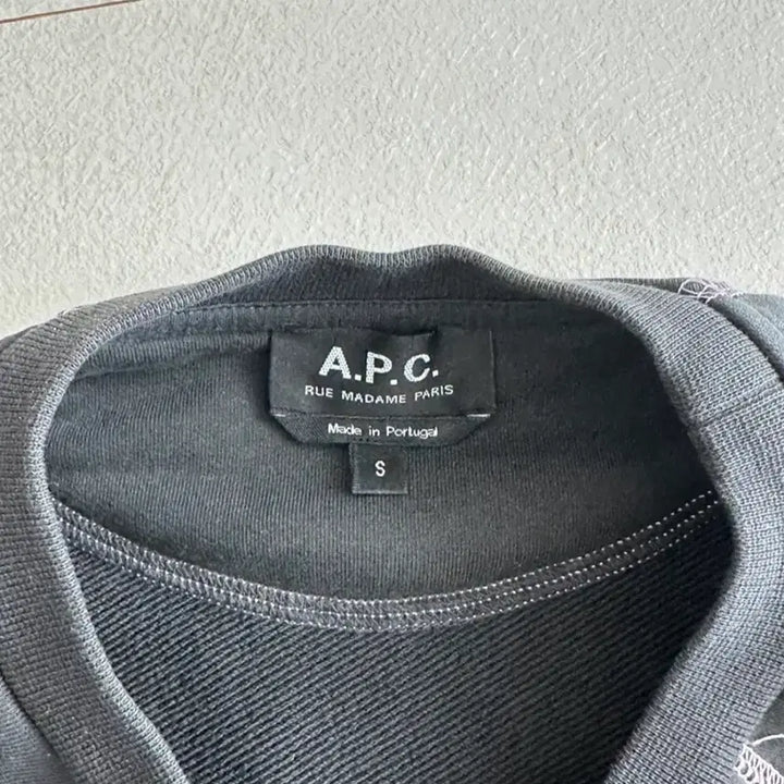 [SOLD OUT] A.P.C. 아페쎄 여성 맨투맨 S 회색