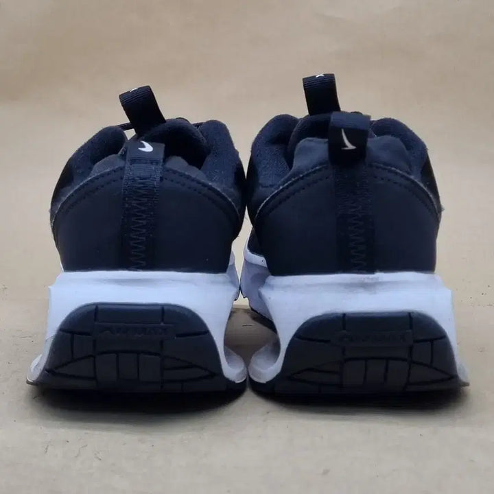 [BUNJANG] Nike Air Max Interlock Sneakers 245 / 나이키 에어맥스 인터락 운동화 245