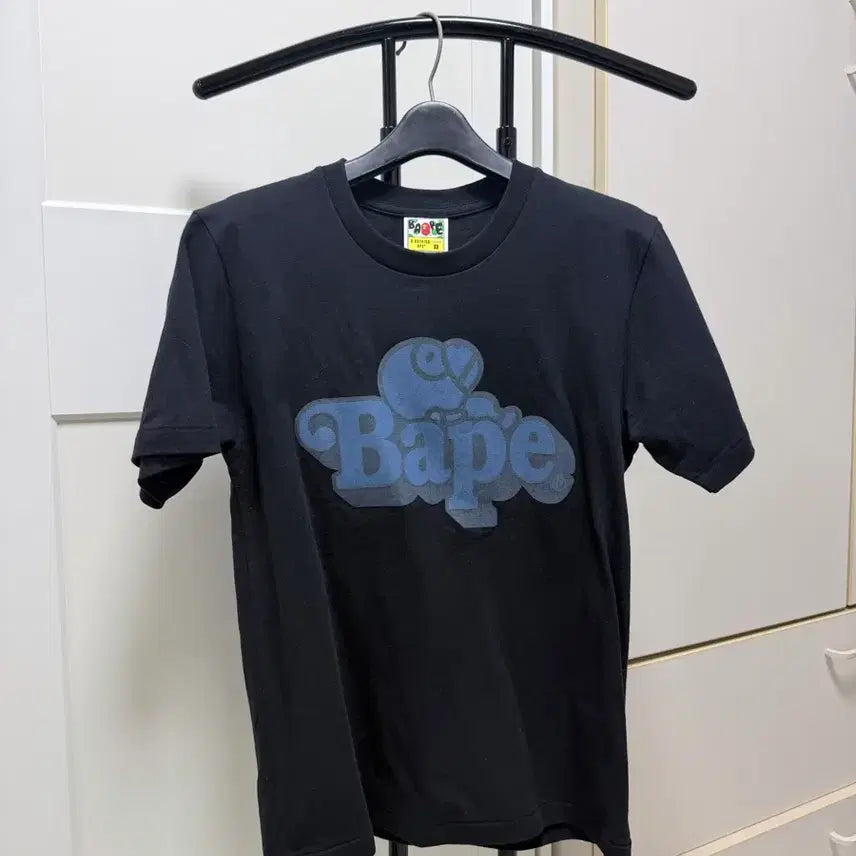 [BUNJANG] BAPE Denim Milo on BAPE Short Sleeve T-shirt / 베이프 데님 마일로 온 베이프 반팔티