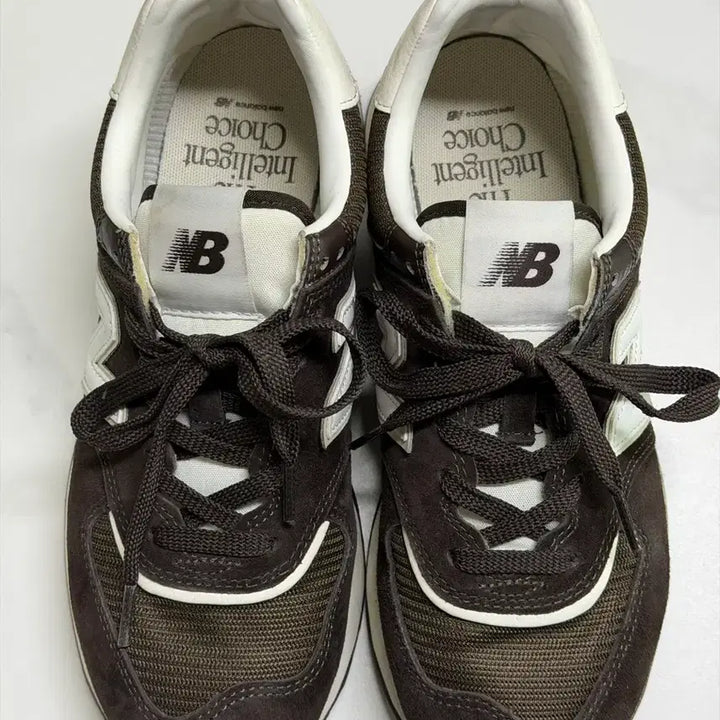 [BUNJANG] New Balance 574 Legacy Brown Sneakers / 뉴발란스 574 레거시 브라운 240사이즈 (크림구매 박스풀