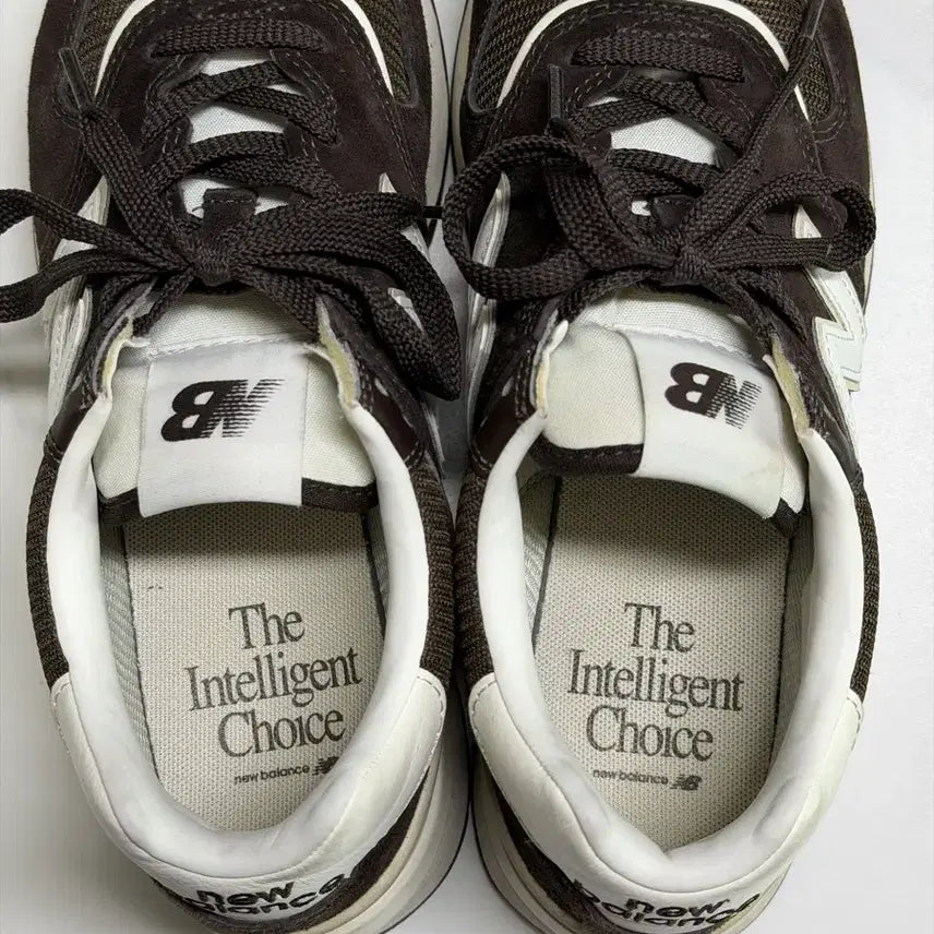 [BUNJANG] New Balance 574 Legacy Brown Sneakers / 뉴발란스 574 레거시 브라운 240사이즈 (크림구매 박스풀