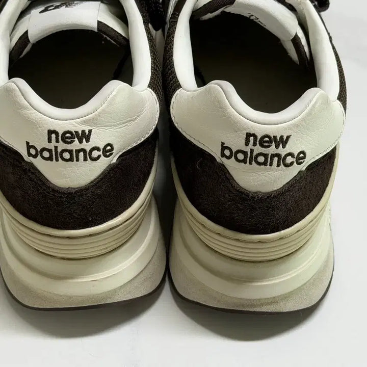 [BUNJANG] New Balance 574 Legacy Brown Sneakers / 뉴발란스 574 레거시 브라운 240사이즈 (크림구매 박스풀