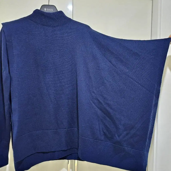 [BUNJANG] COS Cape Style Turtleneck Knit Sweater / COS 케이프 스타일 터틀넥 니트