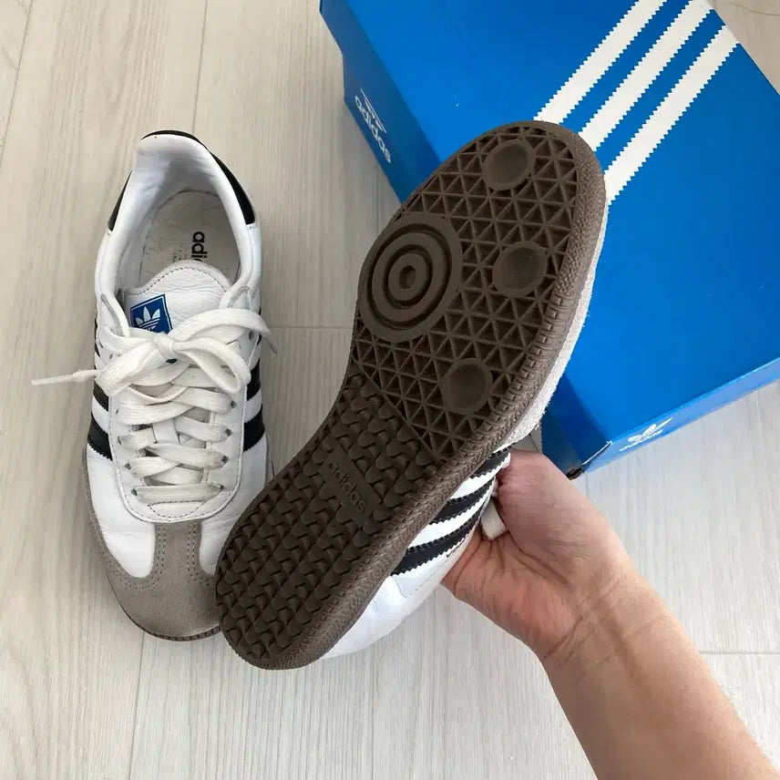 [BUNJANG] Adidas Samba Vegan White Black Sneakers / 아디다스 삼바 비건 화이트 블랙 225