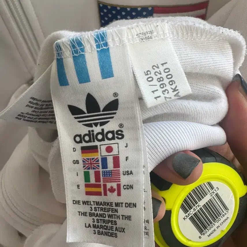 [BUNJANG] Adidas White Track Top with American Flag Patch / 아디다스 흰색 트랙탑 + 미국 국기 패치