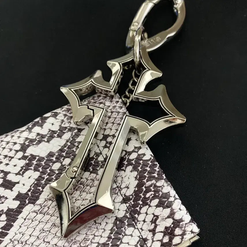 [BUNJANG] Gothic Cross Card Wallet Keychain / 고딕 크로스 카드지갑 키링