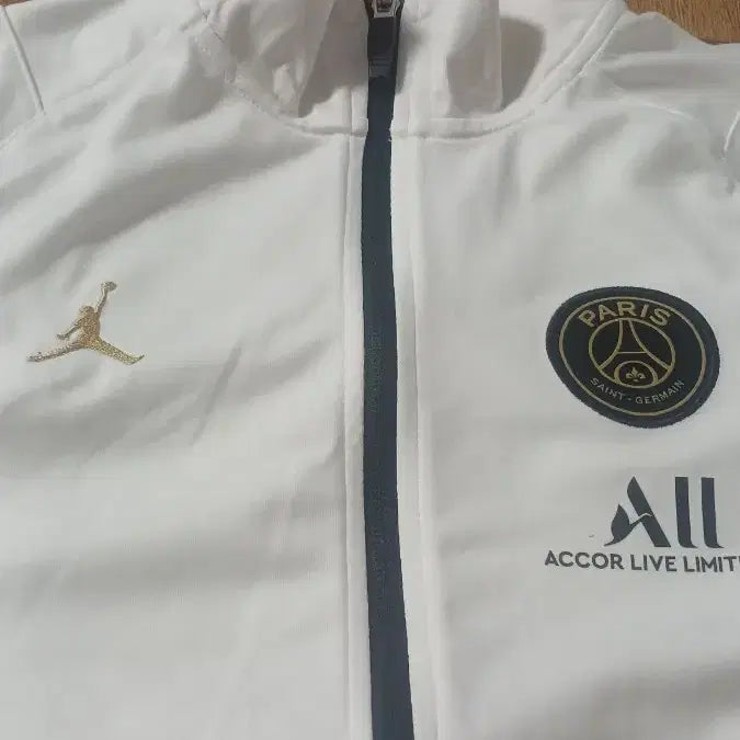 [BUNJANG] Jordan PSG Track Top White / 조던 파리  생제르망  트랙탑   화이트