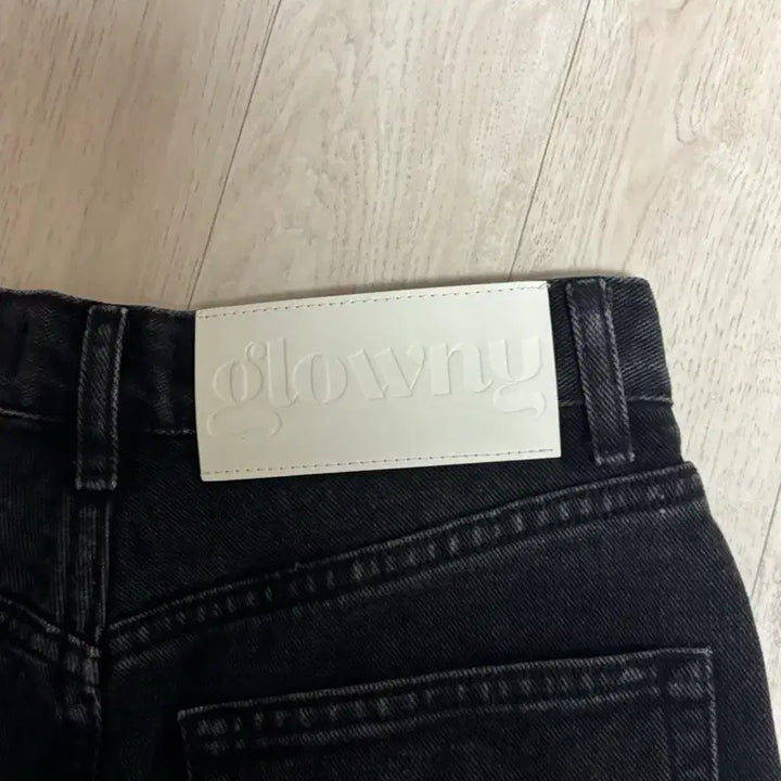 [BUNJANG] GLOWNY Jane Black Denim Pants / GLOWNY 제인 블랙 데님 팬츠