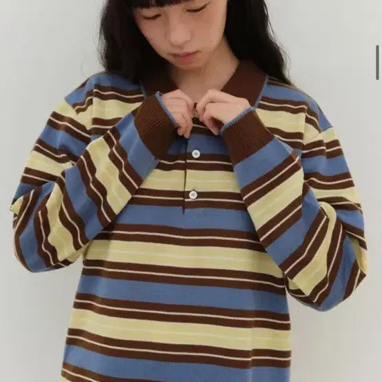 [SOLD OUT] OwnMood 스트라이프 칼라 니트
