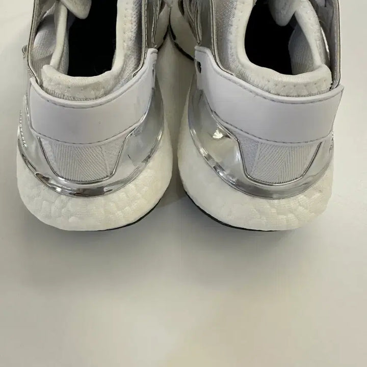 [BUNJANG] Adidas Stella McCartney Silver Sneakers / 아디다스 스텔라매카트니 실버 운동화