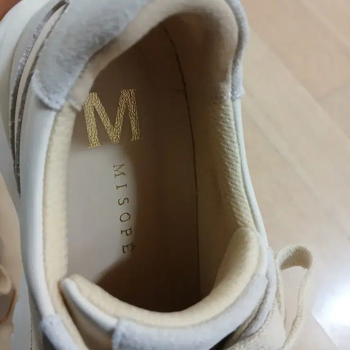 [BUNJANG] Misope Ivory Suede Women&