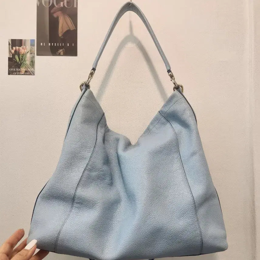 [BUNJANG] Coach Sky Blue Leather Shoulder Bag / 코치 하늘색 가죽 숄더백