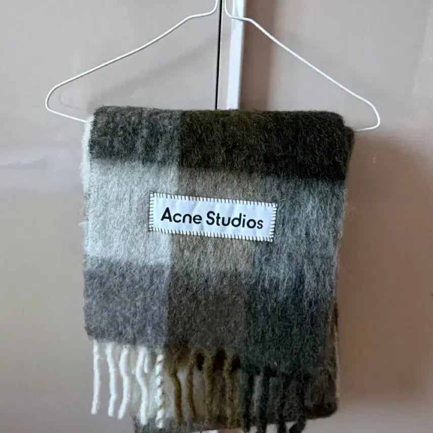 [BUNJANG] Acne Studios Mohair Check Scarf / 아크네스튜디오 모헤어 체크머플러