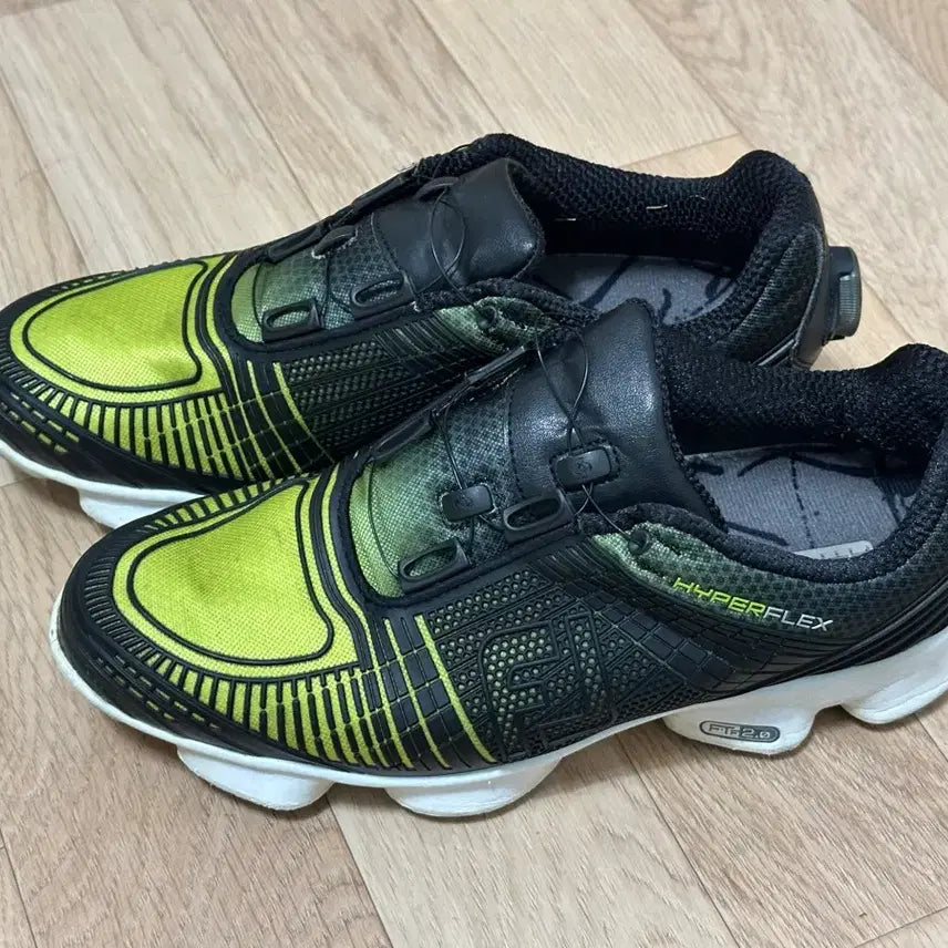 [BUNJANG] FootJoy HyperFlex Golf Shoes Black/Fluorescent 250 / 풋조이 하이퍼플렉스 골프화 블랙/형광 250