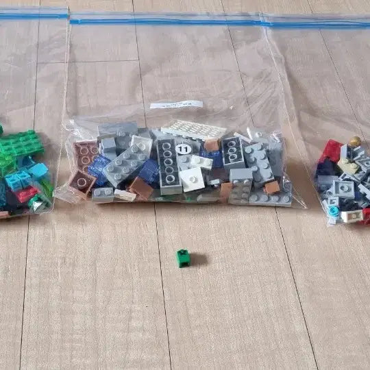[BUNJANG] LEGO Minecraft 21137 The Mountain Cave Set / 레고 정품 21137 마인크래프트 산속동굴