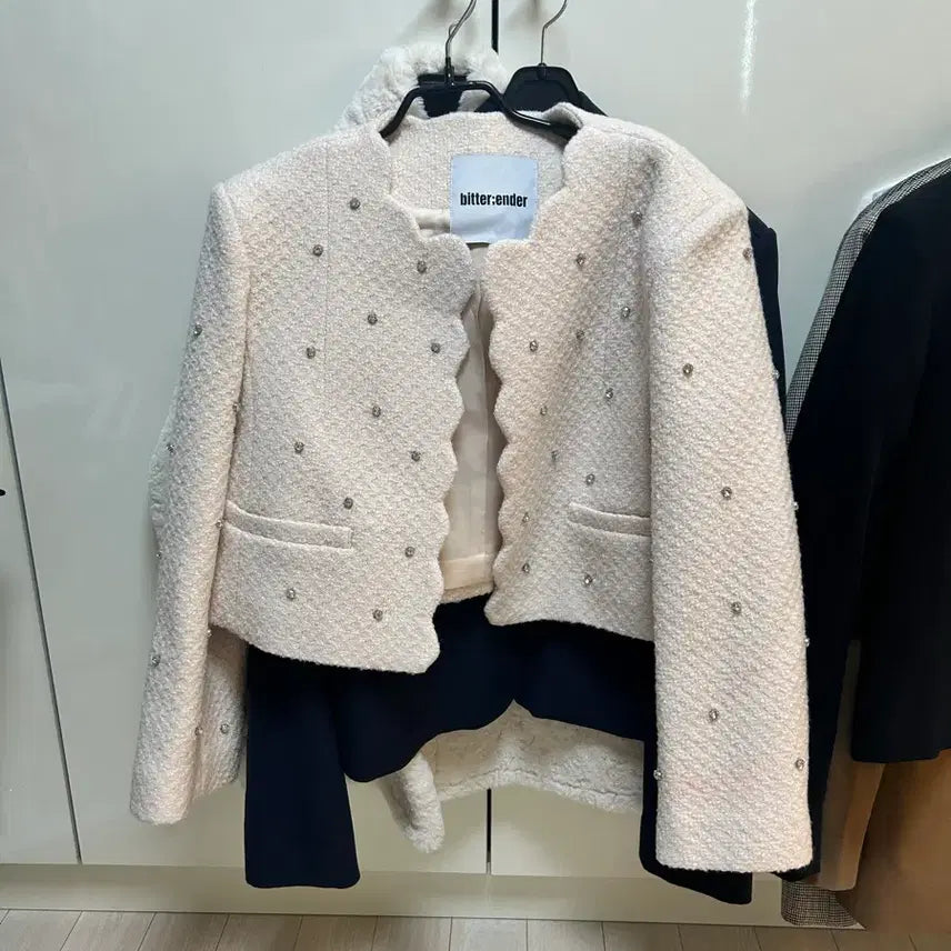 [BUNJANG] Bitter:ender Tweed Jacket with Cubic Detail / bitter:ender 트위드 자켓 아이보리 큐빅