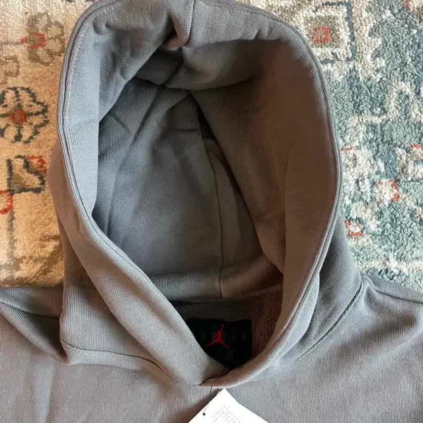 [BUNJANG] Jordan x A Ma Maniére Hoodie (New, M) / 조던 x 아마 마니에르 후드 (새제품. M. 100)