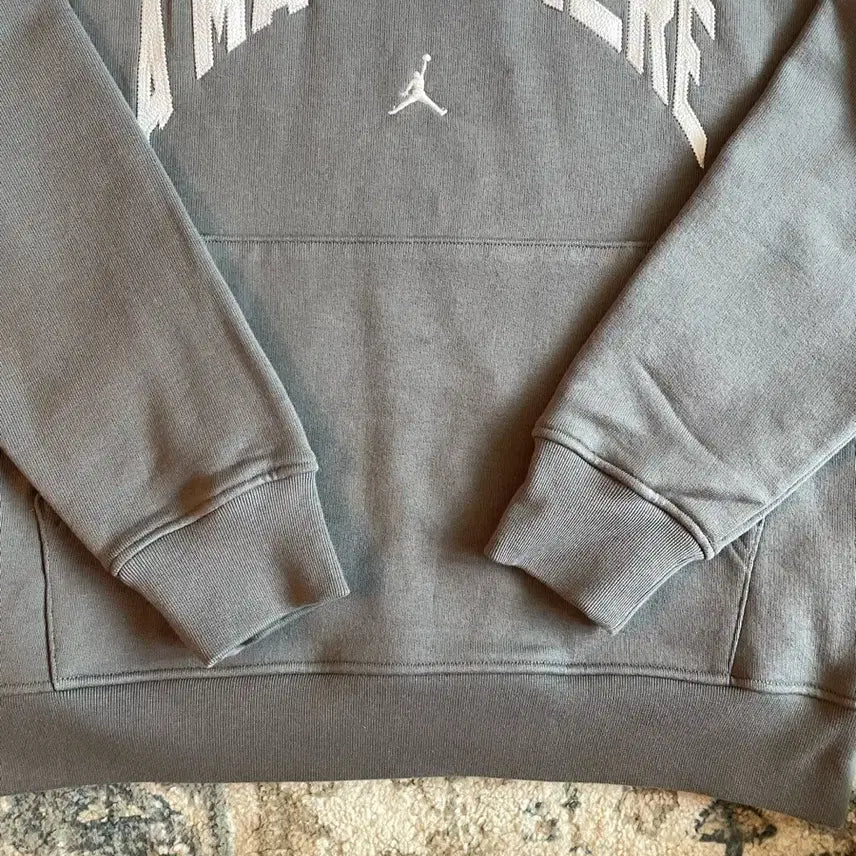 [BUNJANG] Jordan x A Ma Maniére Hoodie (New, M) / 조던 x 아마 마니에르 후드 (새제품. M. 100)