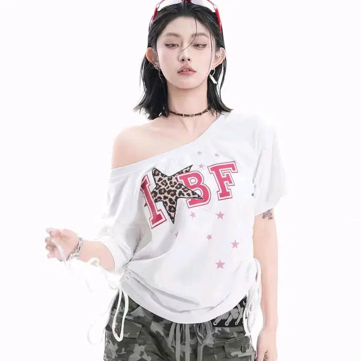 [BUNJANG] White Shirring Off-Shoulder T-Shirt (Y2K Style) / 화이트 셔링 티셔츠 y2k 반팔티 오프숄더 티셔츠 갸루 방송댄스 줌바댄스
