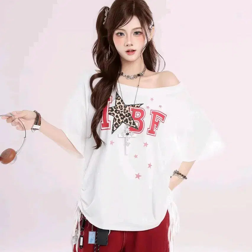 [BUNJANG] White Shirring Off-Shoulder T-Shirt (Y2K Style) / 화이트 셔링 티셔츠 y2k 반팔티 오프숄더 티셔츠 갸루 방송댄스 줌바댄스
