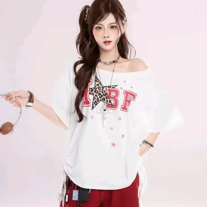 [BUNJANG] White Shirring Off-Shoulder T-Shirt (Y2K Style) / 화이트 셔링 티셔츠 y2k 반팔티 오프숄더 티셔츠 갸루 방송댄스 줌바댄스