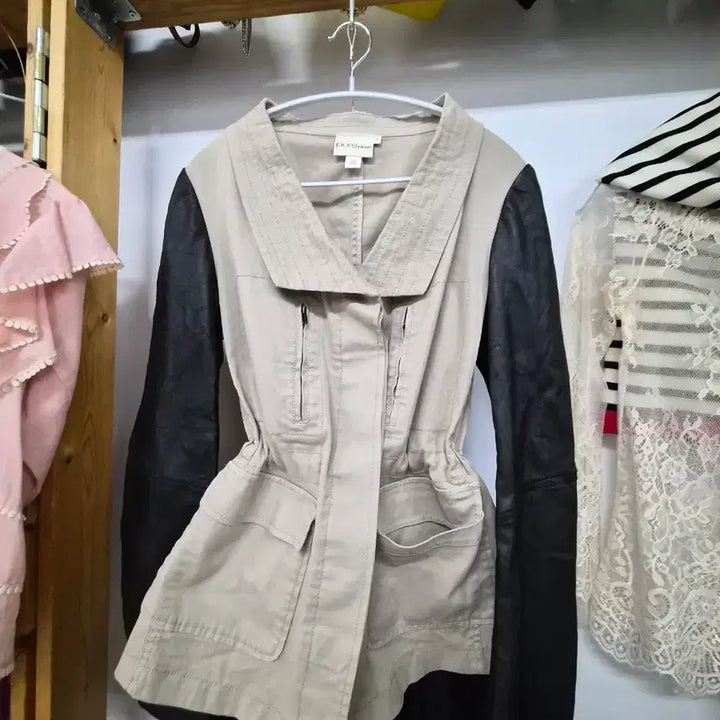 [BUNJANG] DKNY Leather Trimmed Spandex Jacket / DKNY 가죽 트리밍 스판 자켓