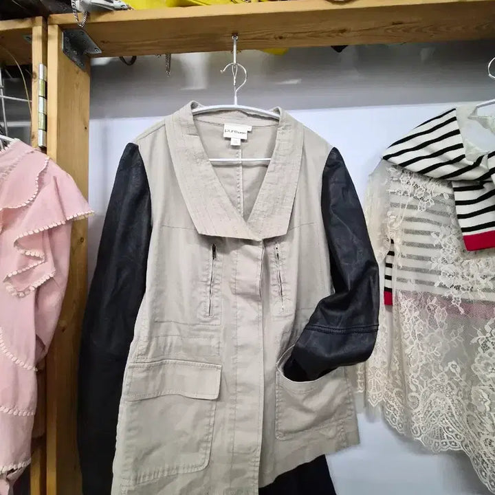 [BUNJANG] DKNY Leather Trimmed Spandex Jacket / DKNY 가죽 트리밍 스판 자켓