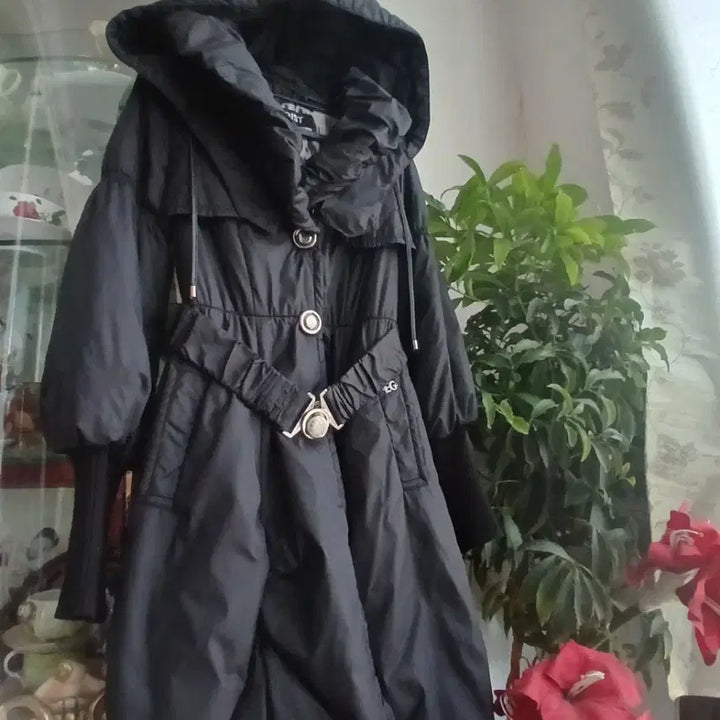 [BUNJANG] Black Hooded Long Padded Jacket (Size 55) / 검정색 후드 롱 패딩 자켓 55