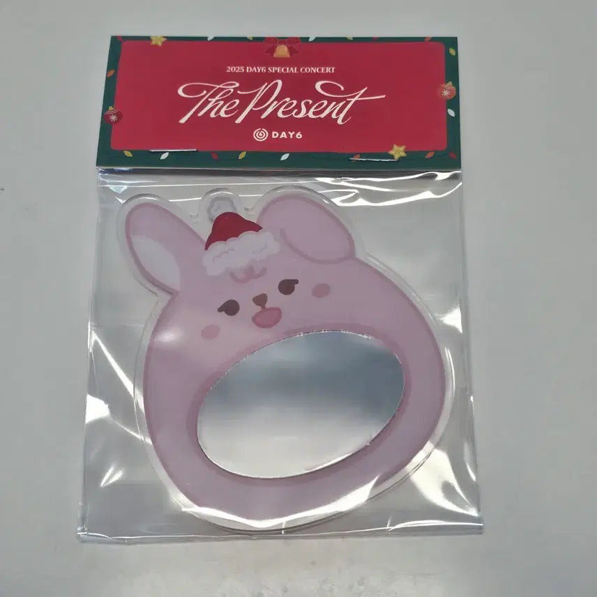 [BUNJANG] Day6 Wonpil Concert Gift Hand Mirror / [미개봉]데이식스 클콘 기프트 원필 손거울