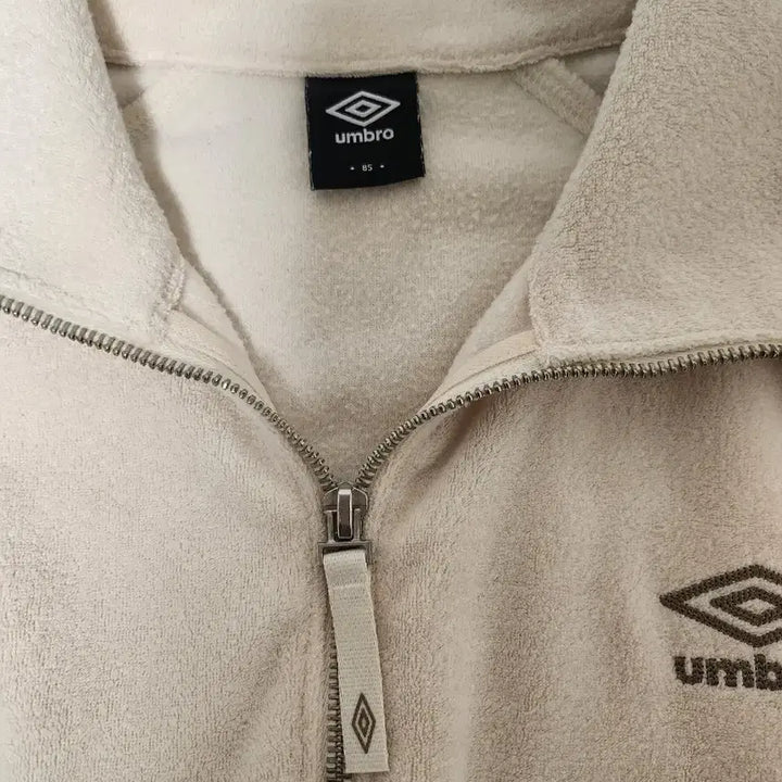 [BUNJANG] Umbro Half-Zip Sweatshirt / 엄브로 하프집업 맨투맨