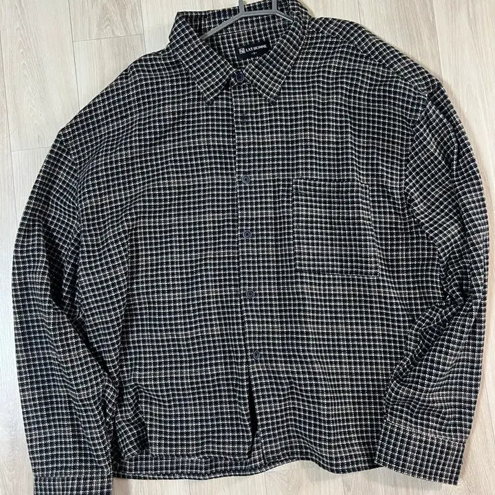 [BUNJANG] Cotton Houndstooth Check Crop Shirt [Black] / 코튼 하운드 체크 크롭 셔츠 [블랙]