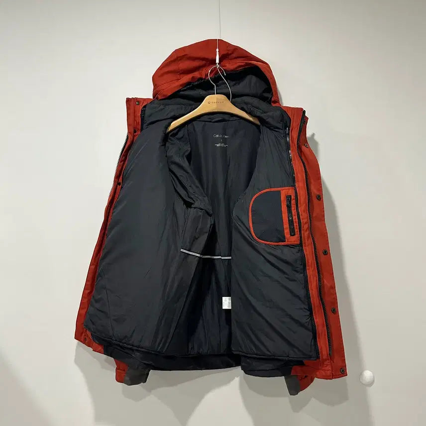 [BUNJANG] Calvin Klein Windbreaker Jacket / [Calvin Klein] 캘빈클라인 바람막이(내피 포함)