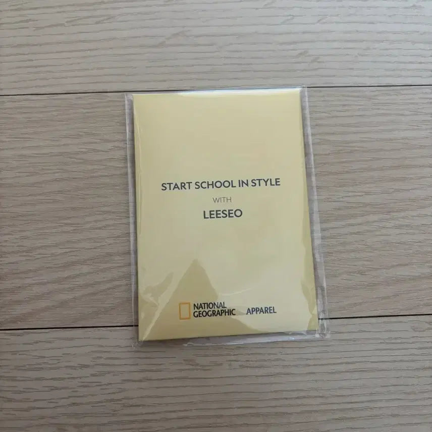 [BUNJANG] IVE Leeseo National Geographic POB Photocard / 아이브 이서 미개봉 네셔널 지오그래픽 포토카드 양도