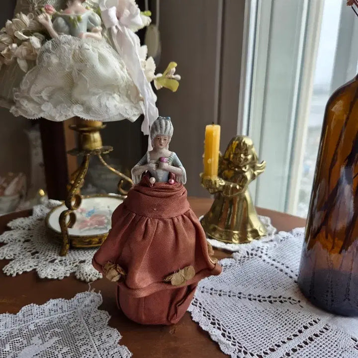 [BUNJANG] Vintage Half Doll Pin Cushion / 엔틱 빈티지 하프돌 핀쿠션