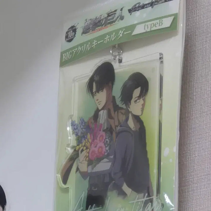 [BUNJANG] Attack on Titan Levi Childhood Chibi Acrylic Keyring / 진격의 거인 리바이 꽃 어린시절 치비 빅 아크릴 키링